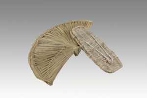 編み笠・草履